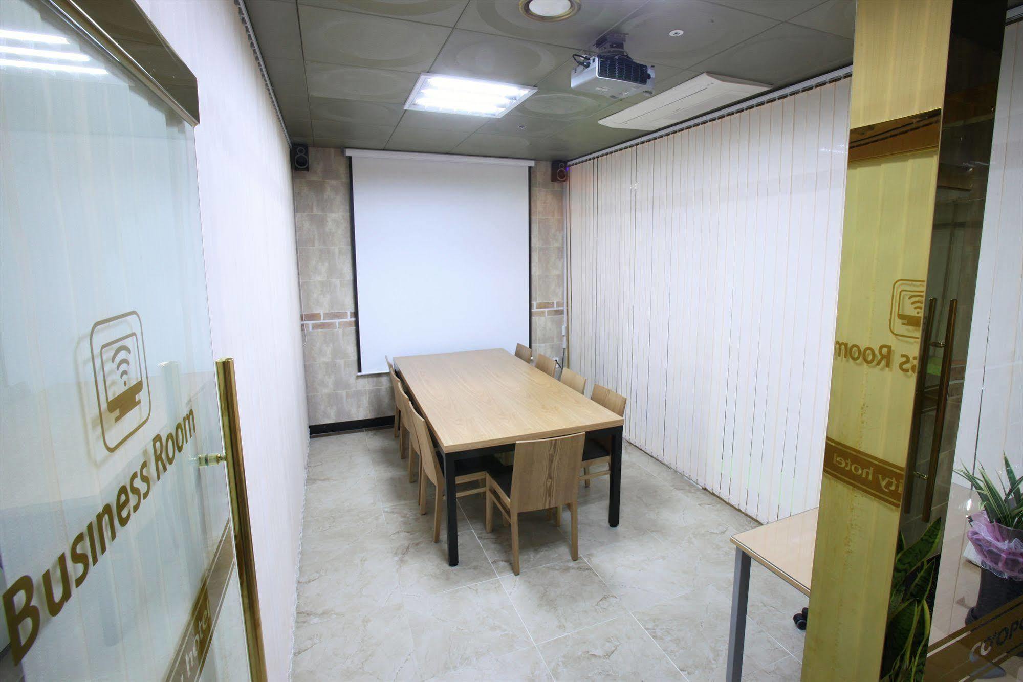 Coop City Hotel Oryu Station Seoul Exterior photo